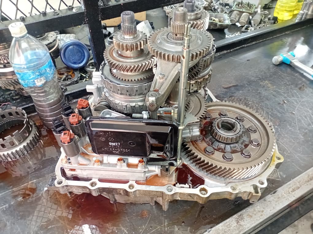 Komponen dalaman gearbox